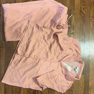 Pinkish peach color soft silky fabric. Gifted wrong size. NWT.